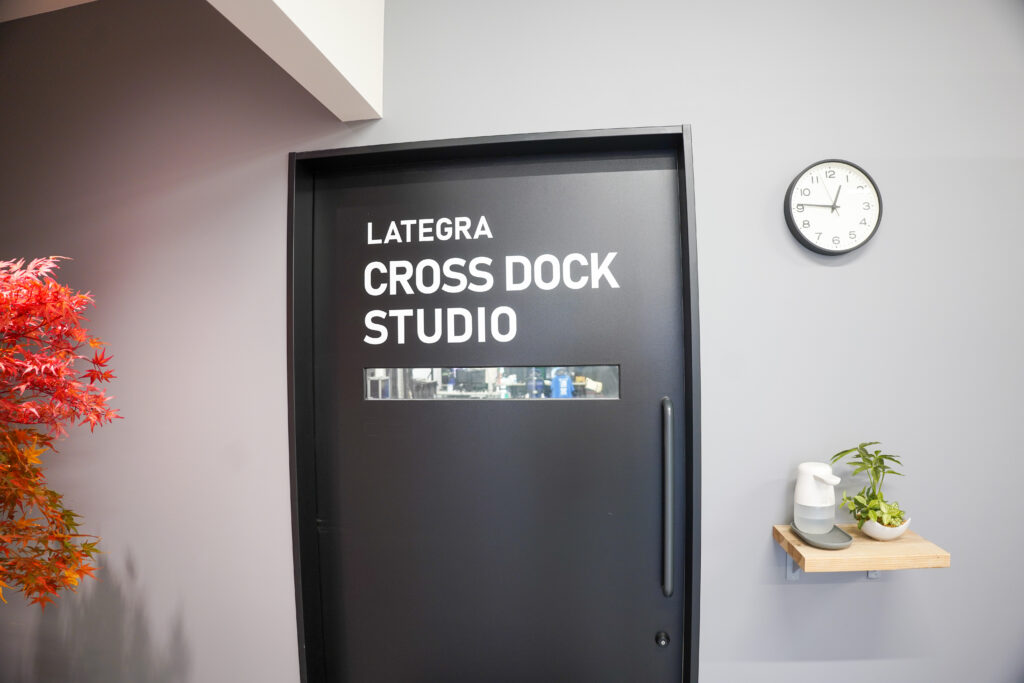 株式会社LATEGRAのオフィスのスタジオ