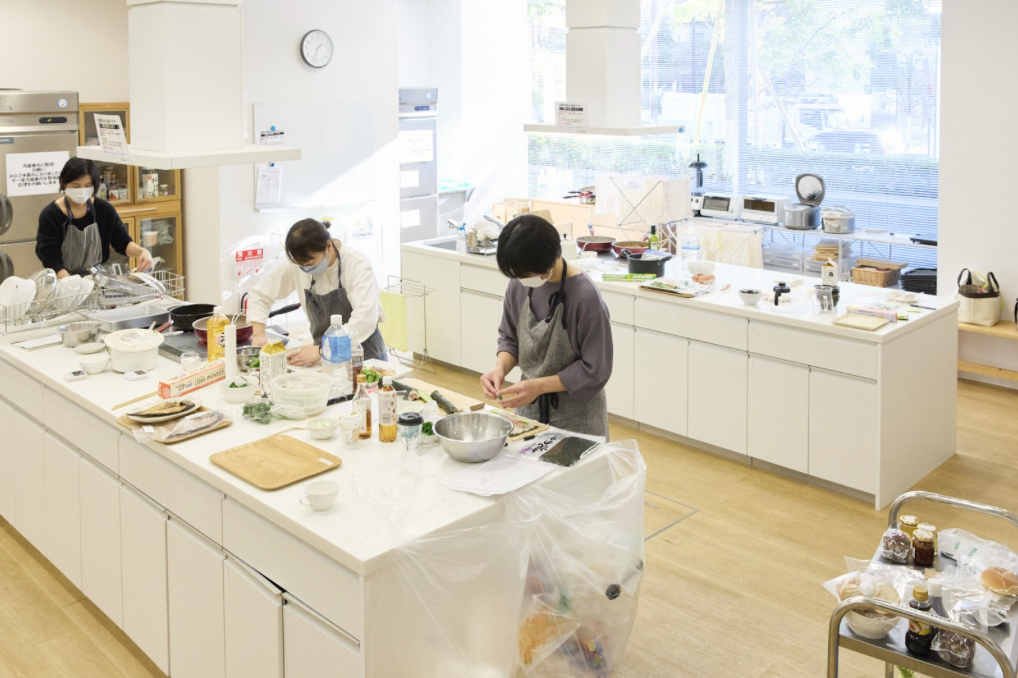 オイシックス・ラ・大地株式会社のオフィスの調理環境