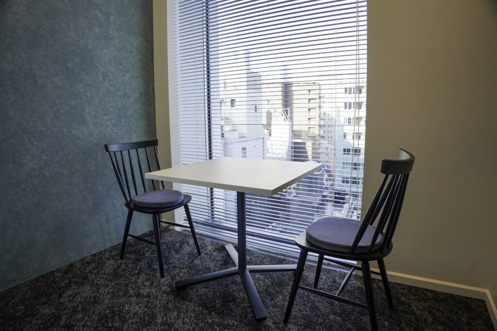 株式会社ノースサンドのMEETING ROOM