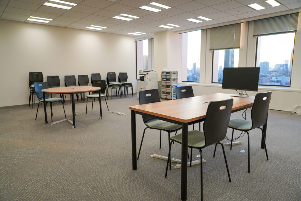 株式会社AViCの執務エリア