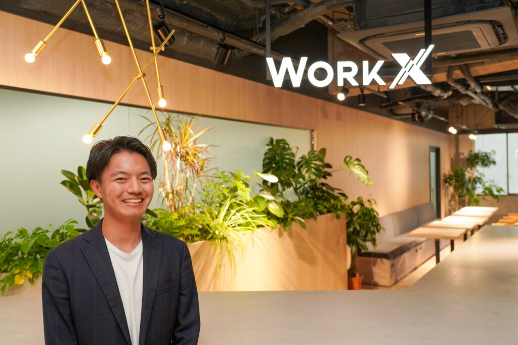 株式会社WorkXのオフィス案内人の中村さん