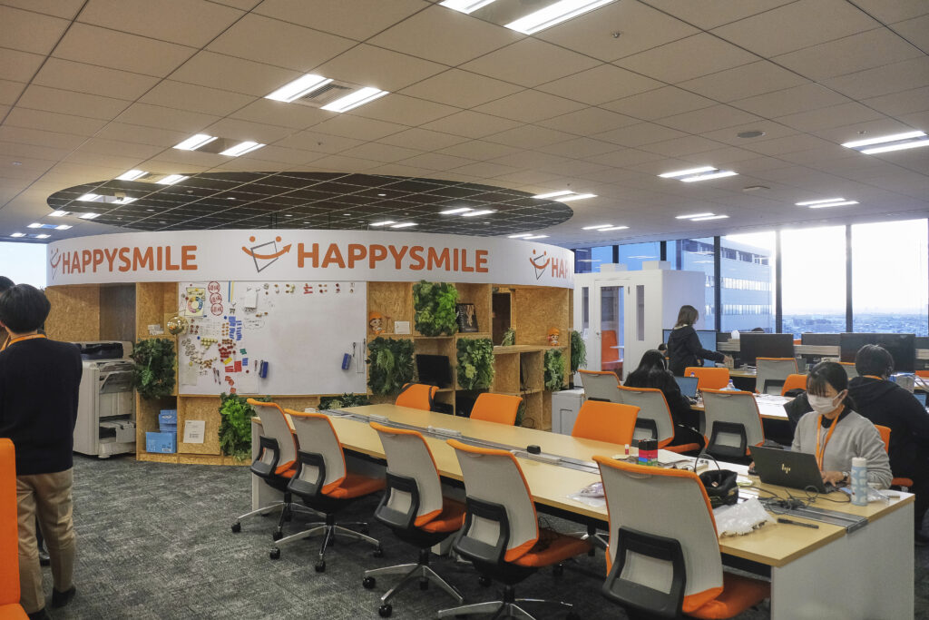 株式会社ハッピースマイルの執務エリア