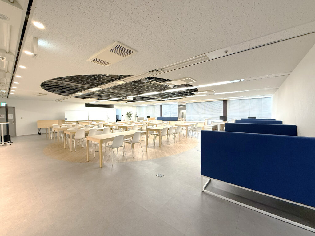 東京都渋谷区〉株式会社BitStar - 感情を動かす。世界を動かす。