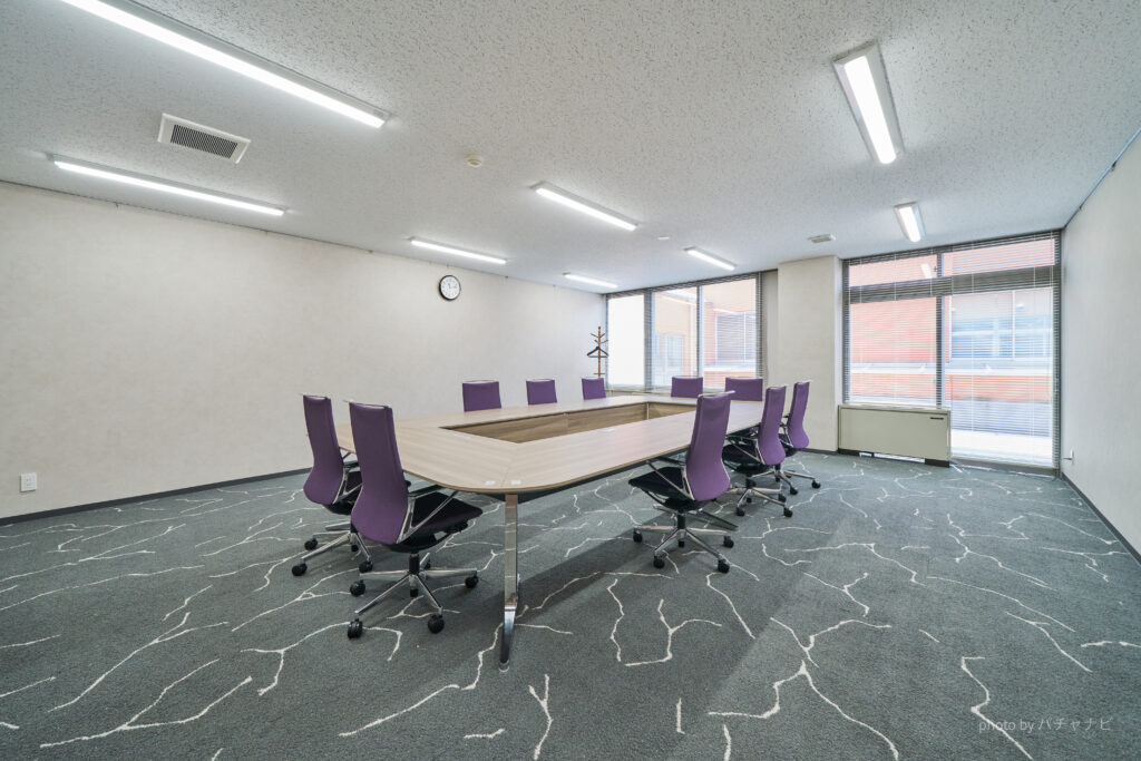 近藤建設株式会社のミーティングルーム2